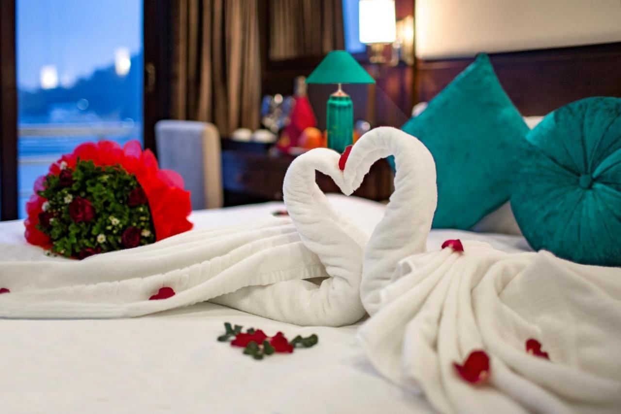 Hotel Alisa Cruise Halong Ha Long Zewnętrze zdjęcie